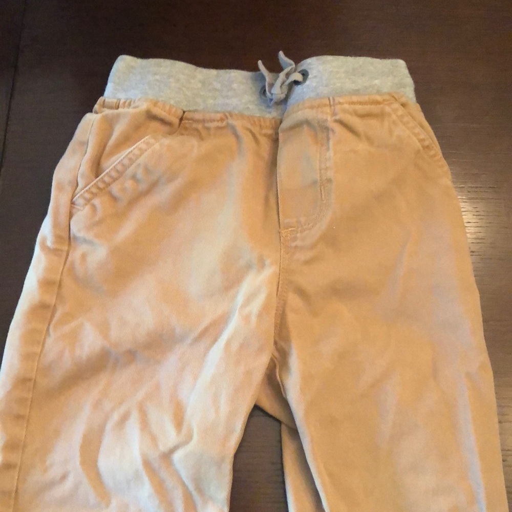Khaki pants